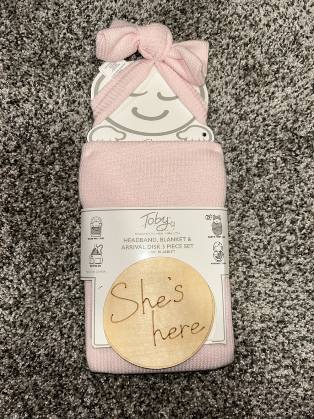 Toby baby announcement set